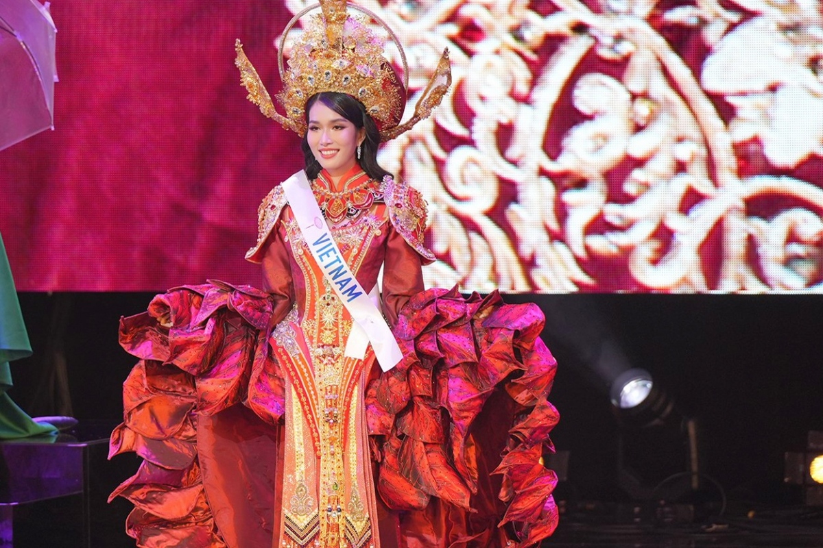 phuong anh bows out of top 15 miss international 2022 picture 1