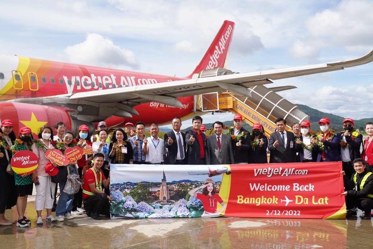 vietjet air resumes direct flights from da lat to bangkok picture 1