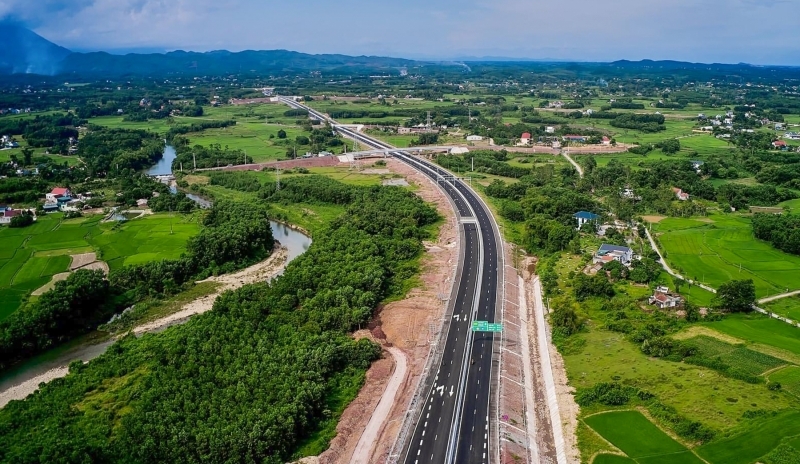 Cao tốc Vân Đồn-Móng Cái: Con đường của khát vọng và niềm tin