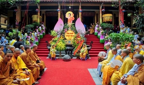 vietnamese party, state facilitate practice of religions picture 1
