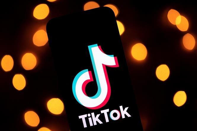 Tiktok và nỗi lo bị “nhiễm độc”