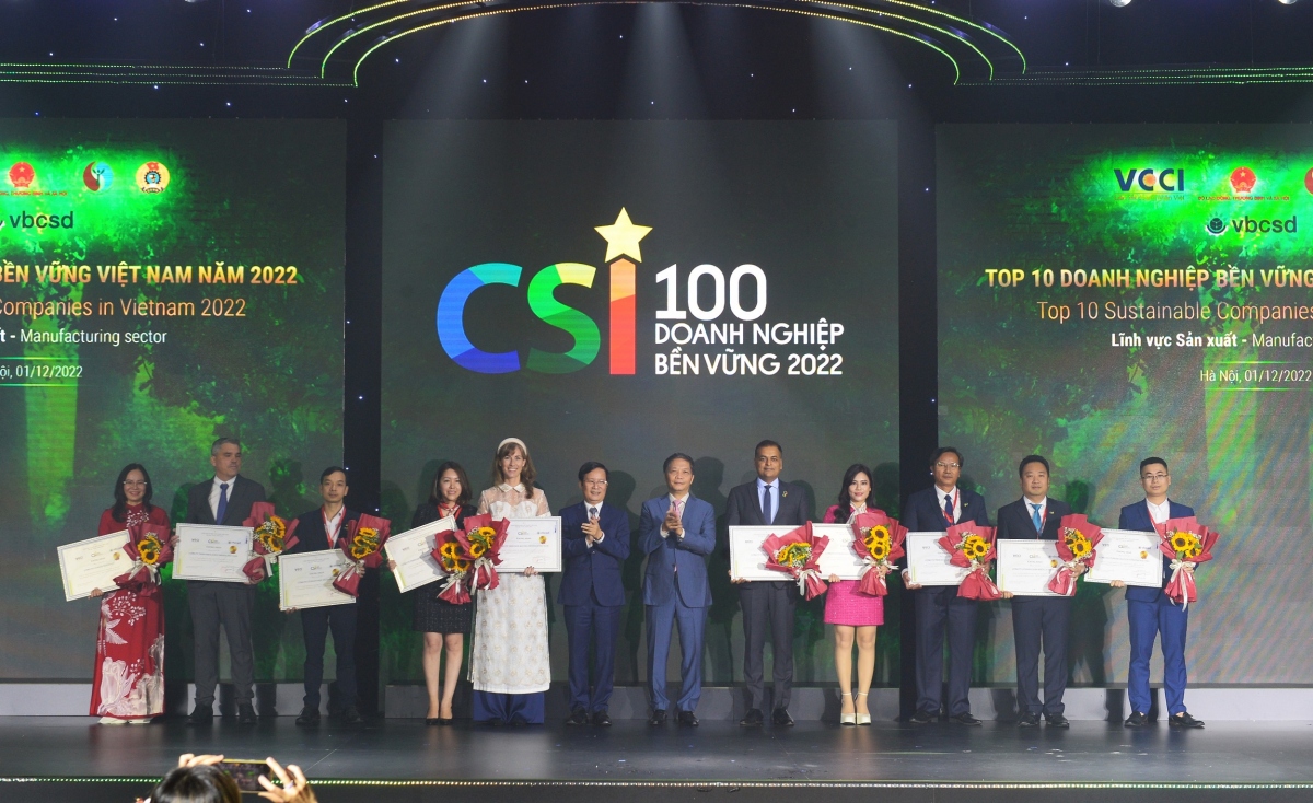 top 100 sustainable businesses honoured picture 1