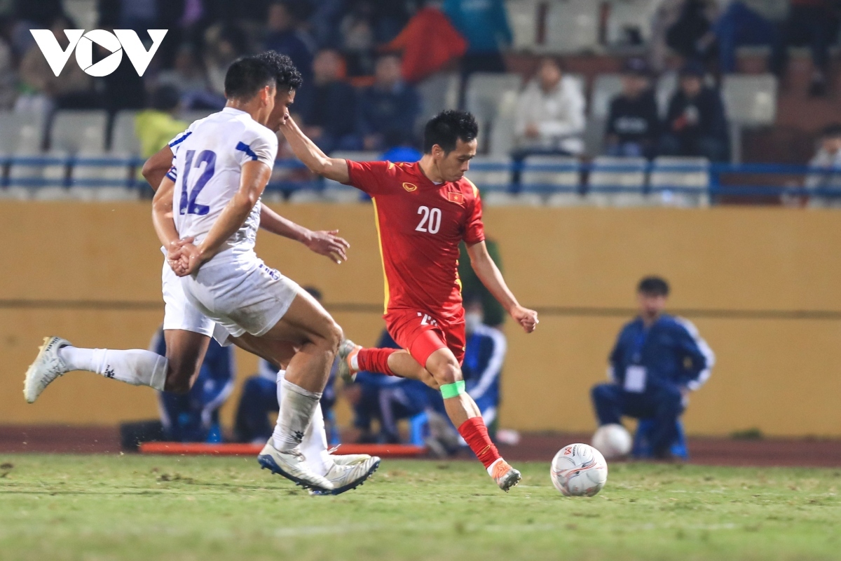 vietnam beat philippines 1-0 in friendly ahead of aff cup campaign picture 1