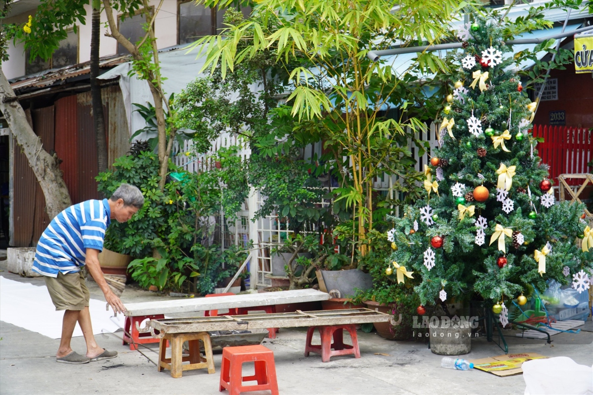 christmas atmosphere descends on parishes in ho chi minh city picture 2