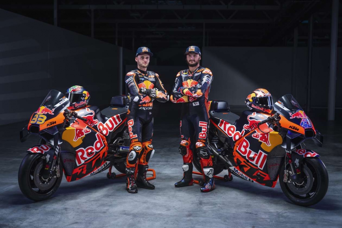 Red Bull KTM Factory Racing trình làng đội hình MotoGP trong năm 2023