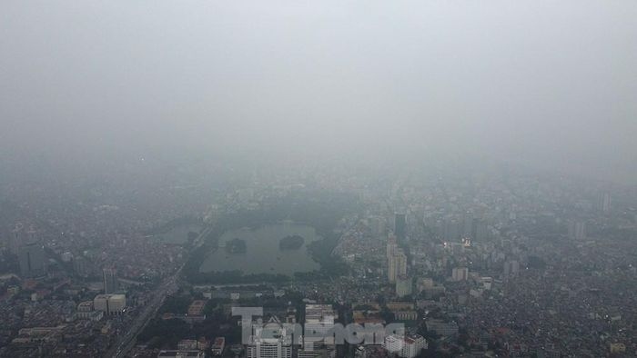 air quality worsens as thick haze descends on hanoi picture 10