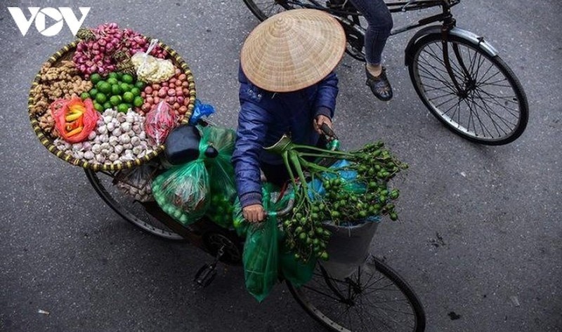 lao dong tu do loay hoay voi noi lo chi tieu tet hinh anh 1