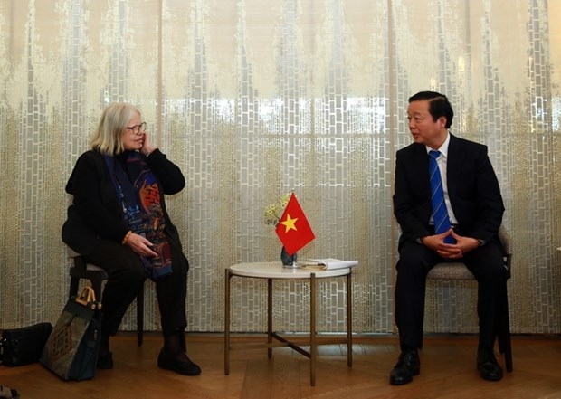 deputy pm applauds vietnam-switzerland friendship picture 1