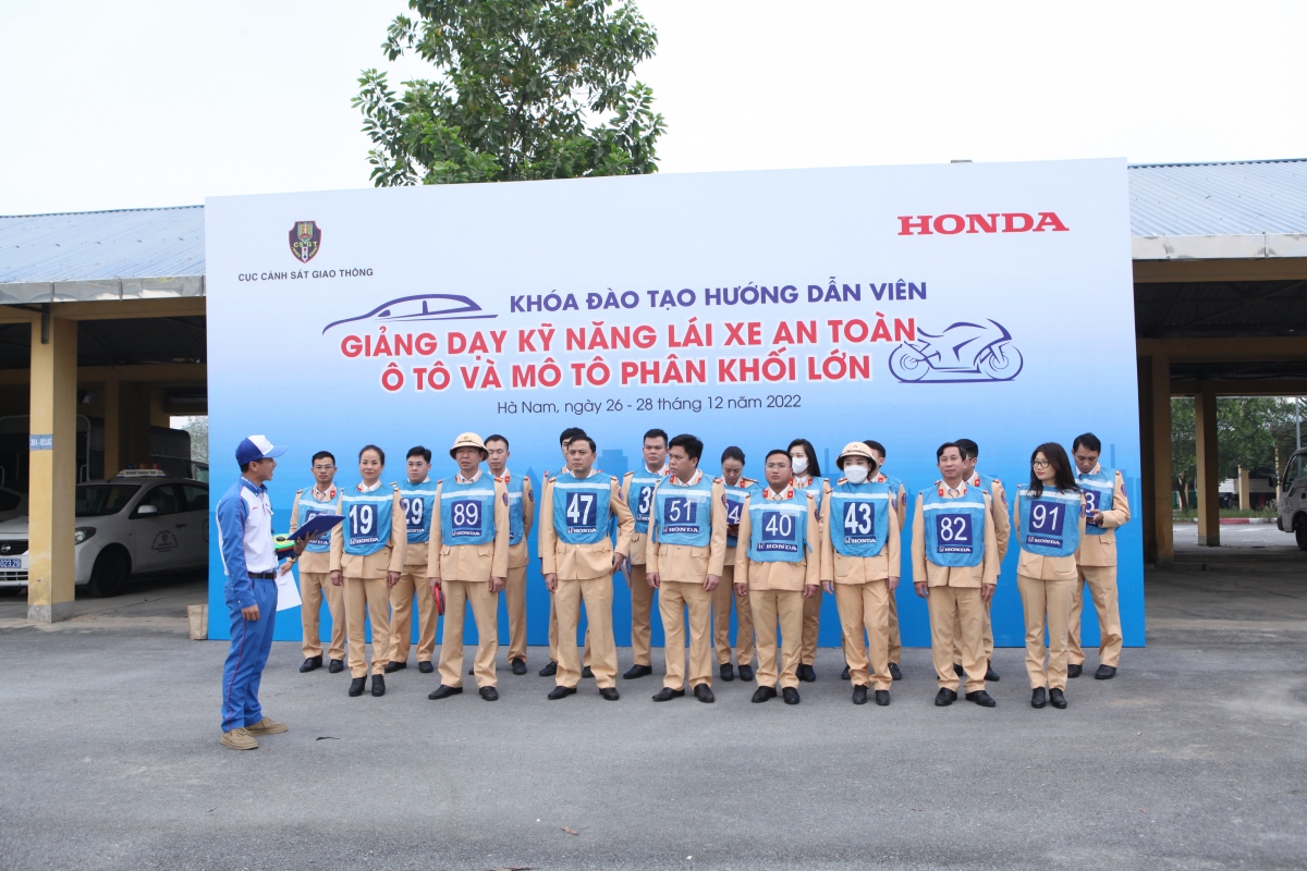 Honda Việt Nam ứng dụng mô hình đào tạo lái xe chuẩn quốc tế  Tạp chí Giao  thông vận tải