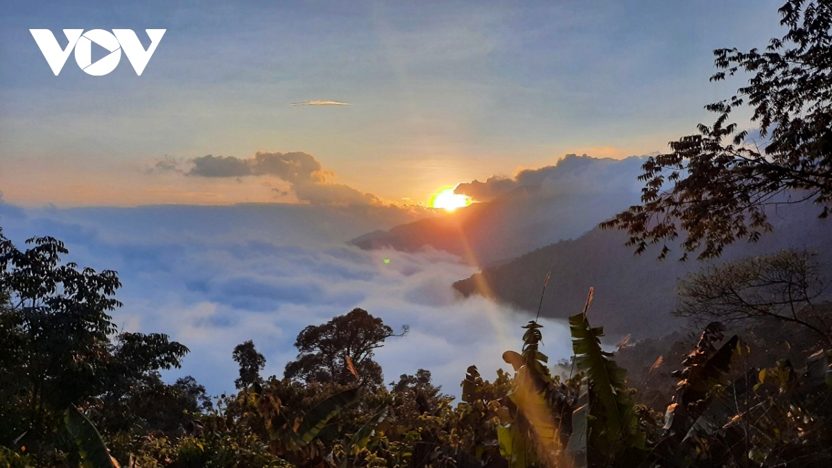 hunting for clouds in central vietnam picture 2