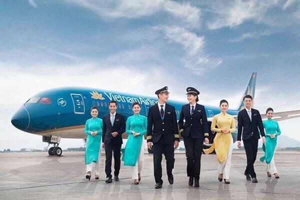 vietnam airlines among top 10 vietnamese brands picture 1