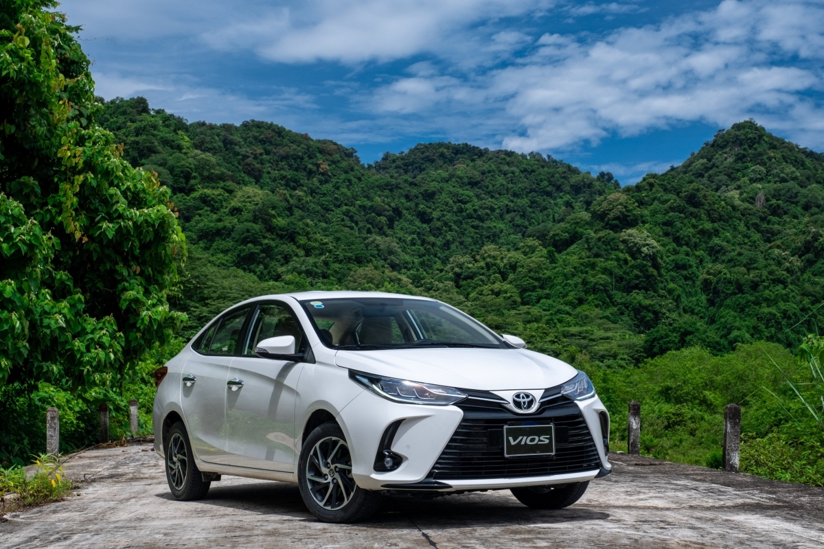 Top 10 mẫu xe bán chạy nhất năm 2022: Toyota Vios lên ngôi vương