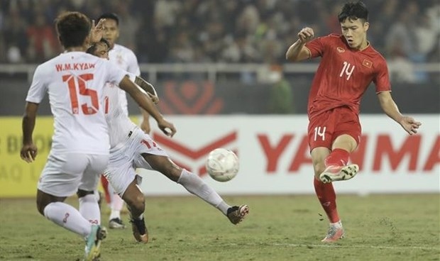 aff cup 2022 vietnam crush myanmar 3-0, advance to semifinal picture 1