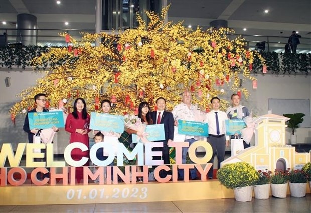 hcm city s tourism sector pockets over us 250 mln on new year holiday picture 1