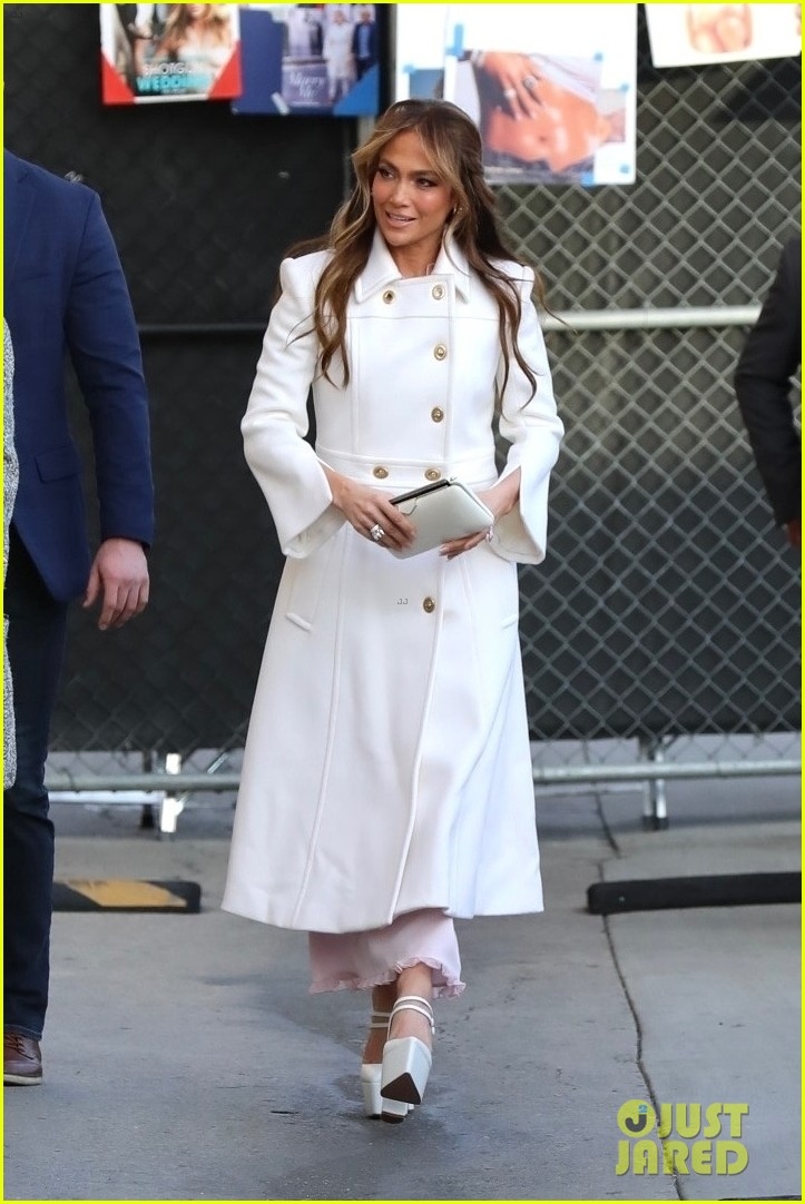 jennifer lopez thanh lịch đến trường quay hình ảnh 1 jennifer lopez thanh lich den truong quay hinh anh 1
