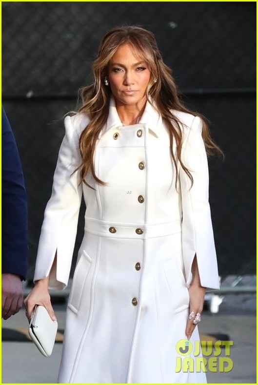 jennifer lopez thanh lịch đến trường quay hình ảnh 5 jennifer lopez thanh lich den truong quay hinh anh 5