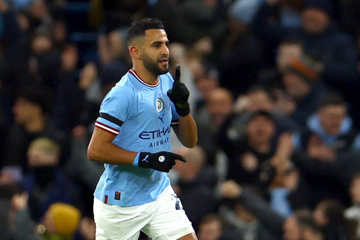 riyad mahrez ruc sang, man city thang 4 sao truoc chelsea o fa cup hinh anh 1