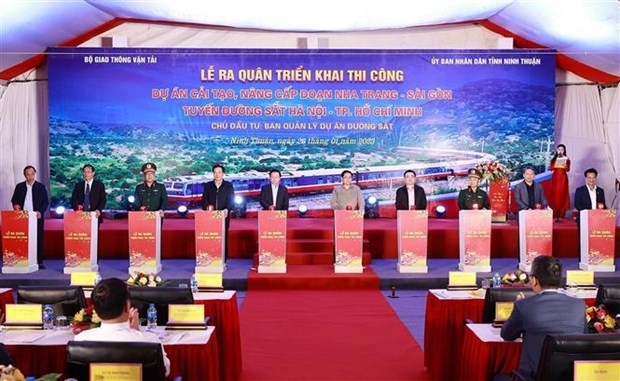 prime minister stresses importance of rail transport picture 1