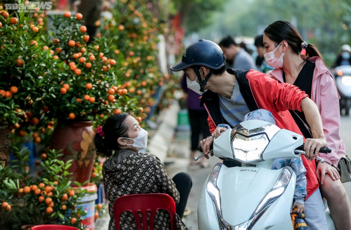 hinh anh ha noi tac duong ca ngay lan dem khi tet can ke hinh anh 5