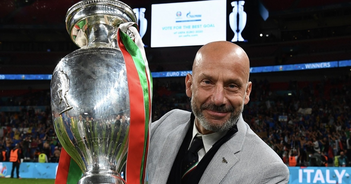 Cựu danh thủ Gianluca Vialli qua đời ở tuổi 58