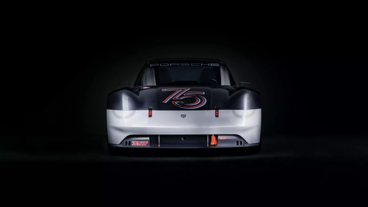 Bản concept Porsche Vision 357 được công bố bởi Porsche