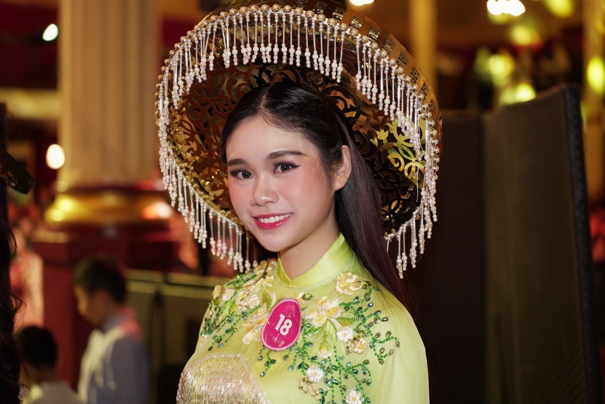 Nữ sinh Lê Vũ Thục Anh đăng quang Miss Xuân 2023 tại châu Âu