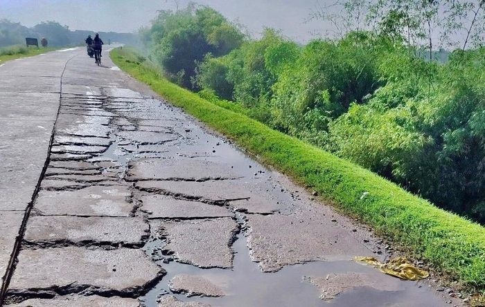 Hà Nội triển khai hàng loạt biện pháp cấp bách khắc phục sự cố đê điều