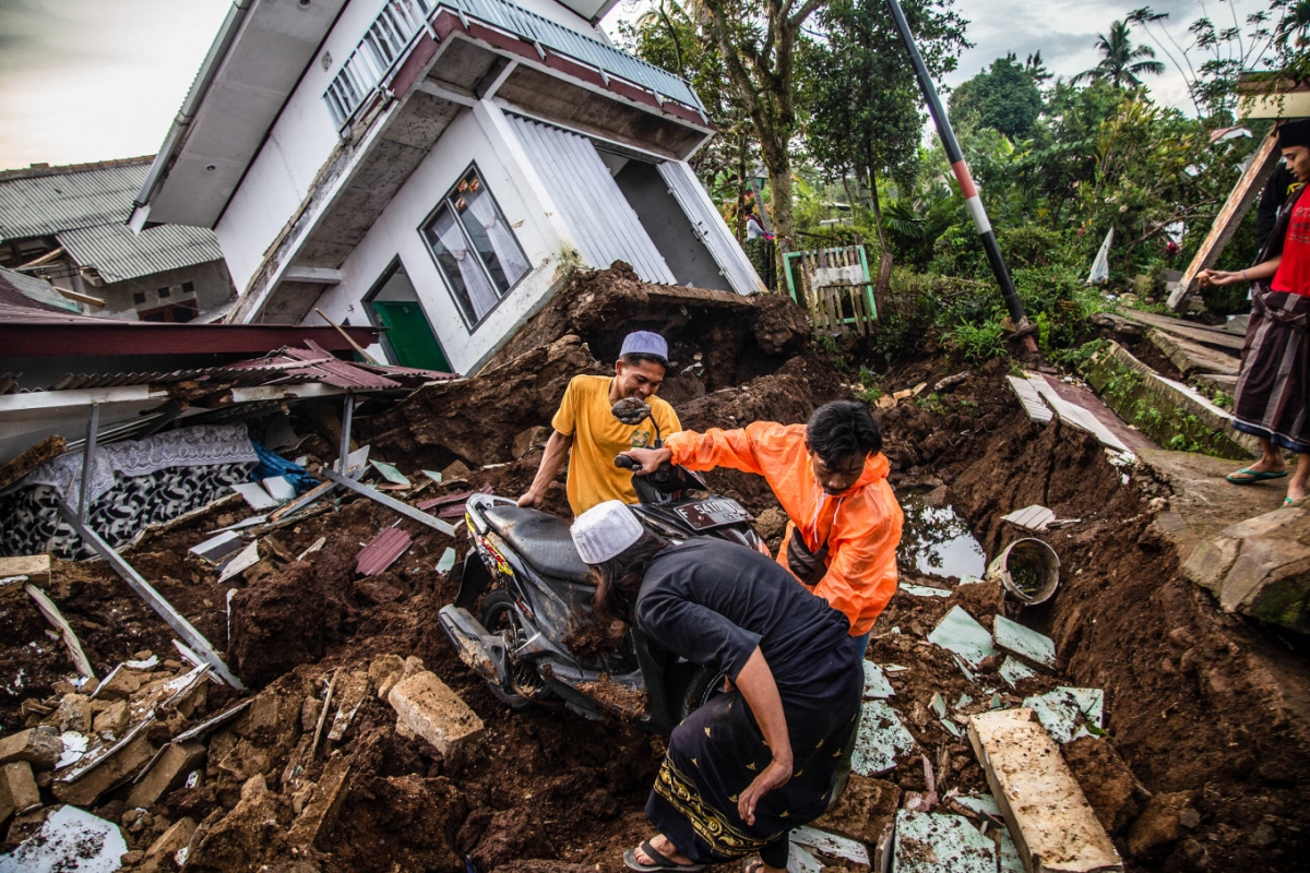 Xây nhà kháng chấn - Giải pháp cho khu vực dễ bị động đất tại Indonesia - Ảnh 2.