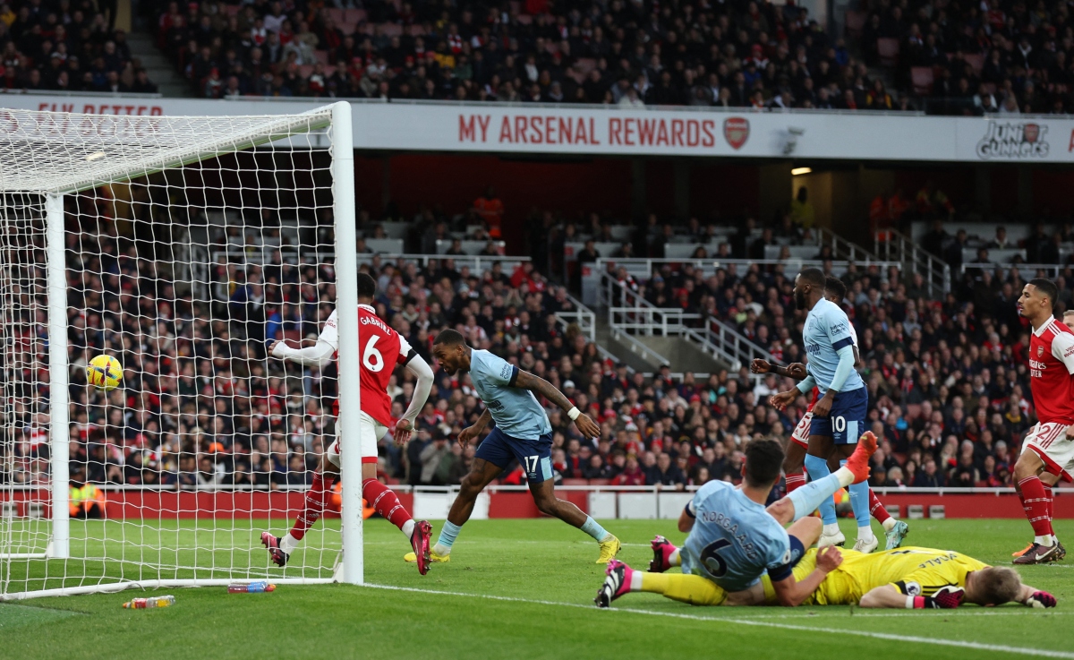 tan binh trossard ghi ban, arsenal van ngam ngui chia diem cung brentford hinh anh 9