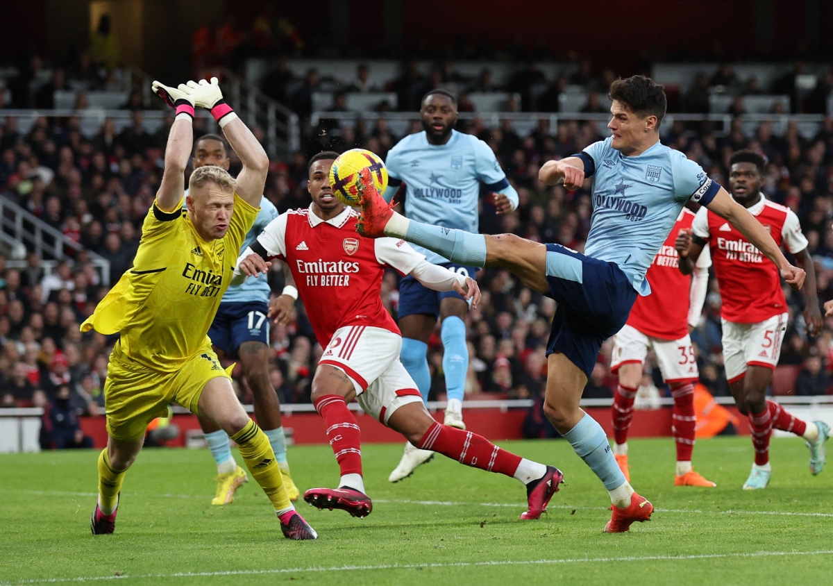 tan binh trossard ghi ban, arsenal van ngam ngui chia diem cung brentford hinh anh 11