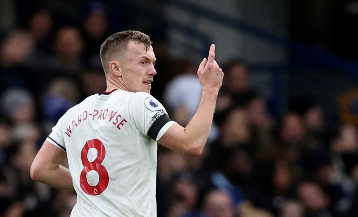 James Ward-Prowse áp sát kỷ lục ấn tượng của David Beckham