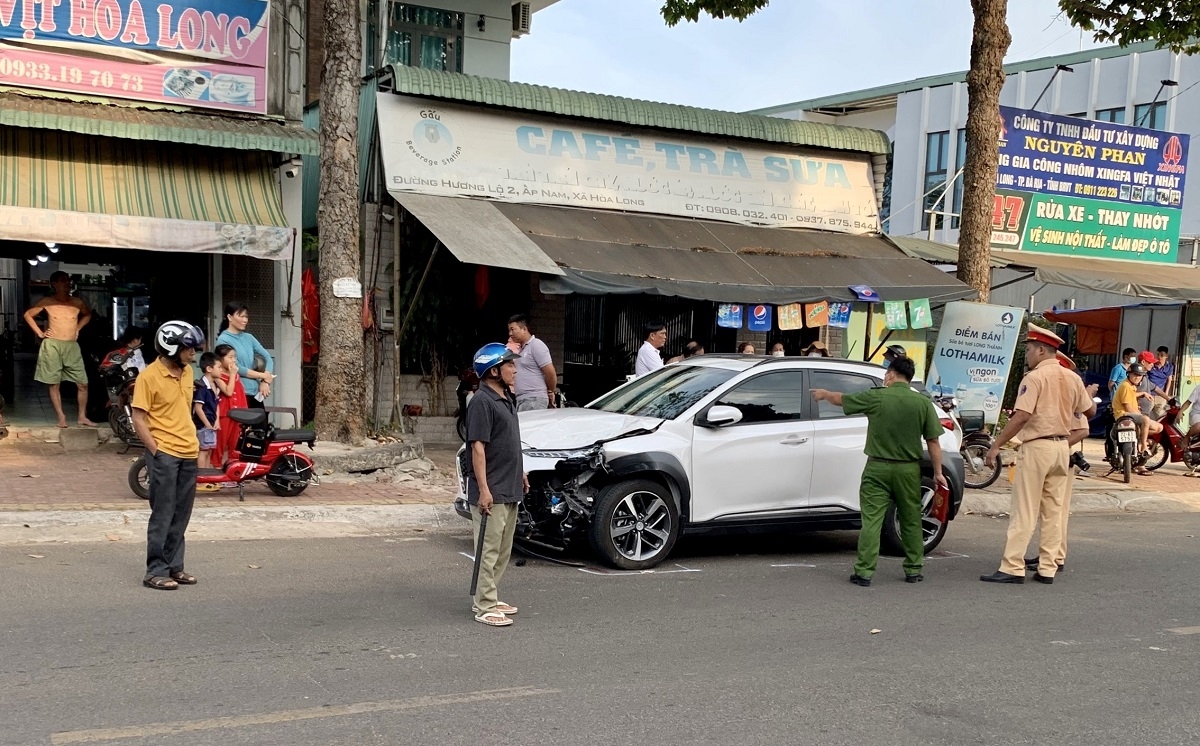 Va chạm giao thông khiến hai cha con tử vong ở Bà Rịa - Vũng Tàu