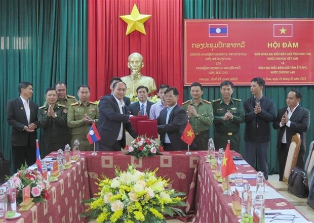 kon tum boosts border co-operation with attapeu province of laos picture 1