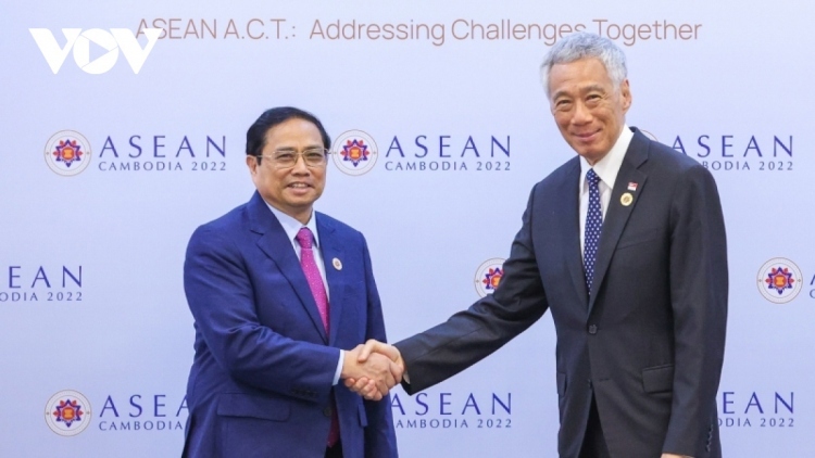 PM’s Singapore Visit To Take Economic Co-operation To New Heights - Báo ...