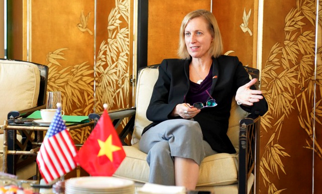 us firms upbeat about vietnamese economic outlook consul general picture 1