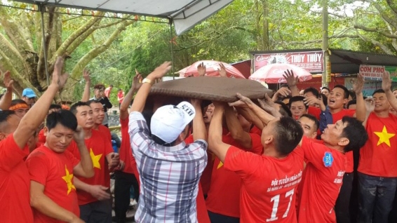 210 makers join unique clay firecracker festival in Hai Duong