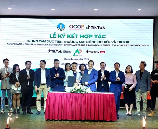 trade promotion centre, tiktok boost digital transformation among ocop stakeholders picture 1