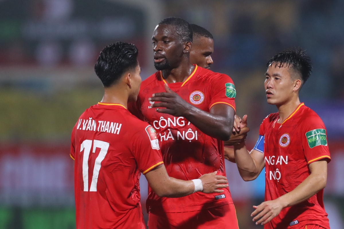 Bảng xếp hạng V-League 2023 sau vòng 1: CAHN gây ấn tượng mạnh