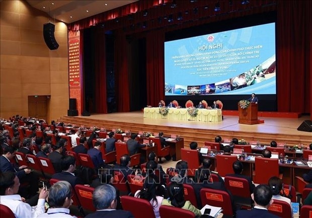 pm asks north-central, central coastal regions to create development breakthroughs picture 1