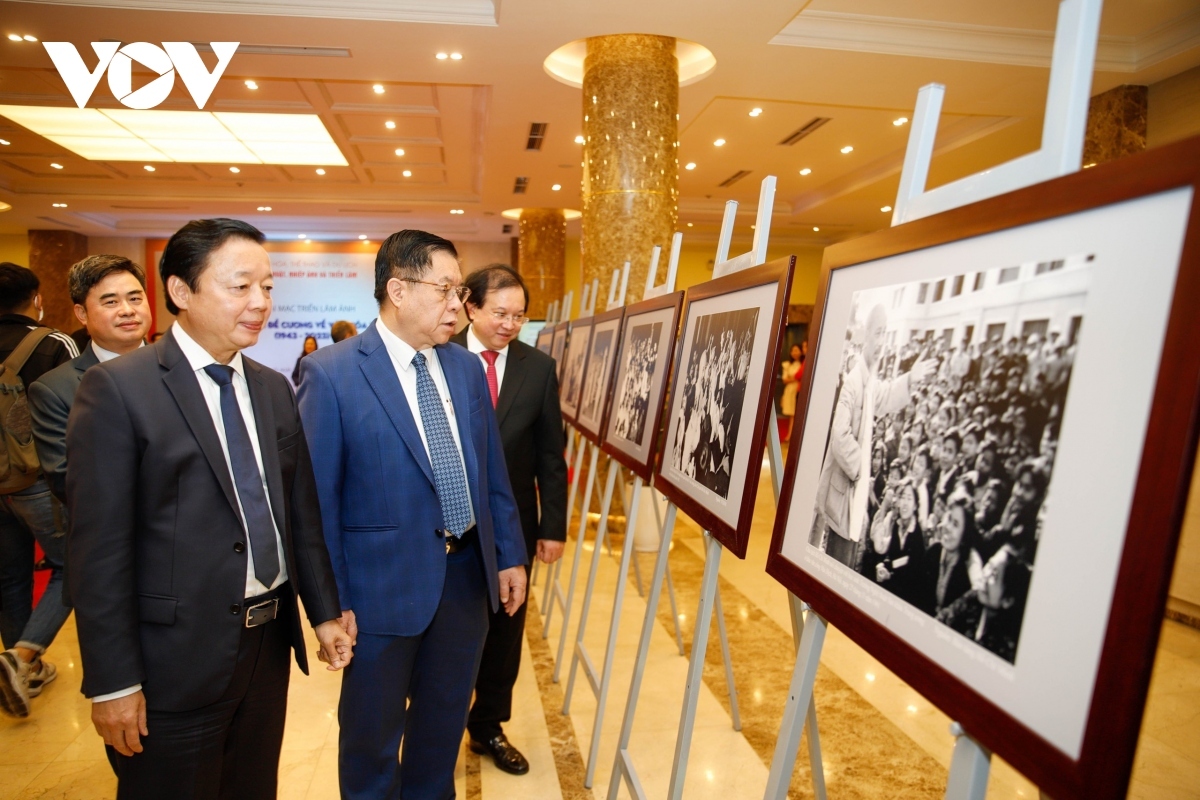 photo exhibition marks 80 years of party s first platform on culture picture 4