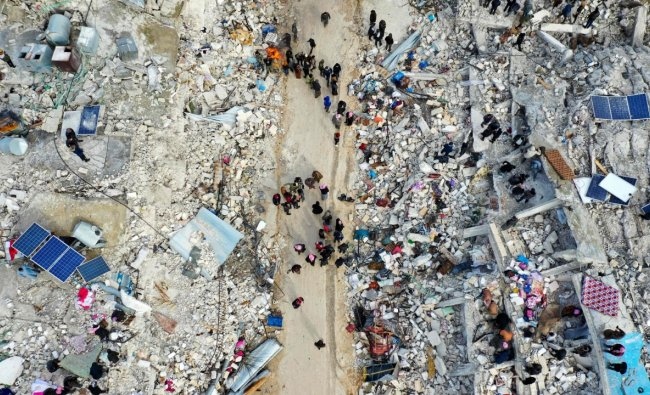 Hình ảnh cho thấy sức tàn phá khủng khiếp của động đất tại Thổ Nhĩ ...
