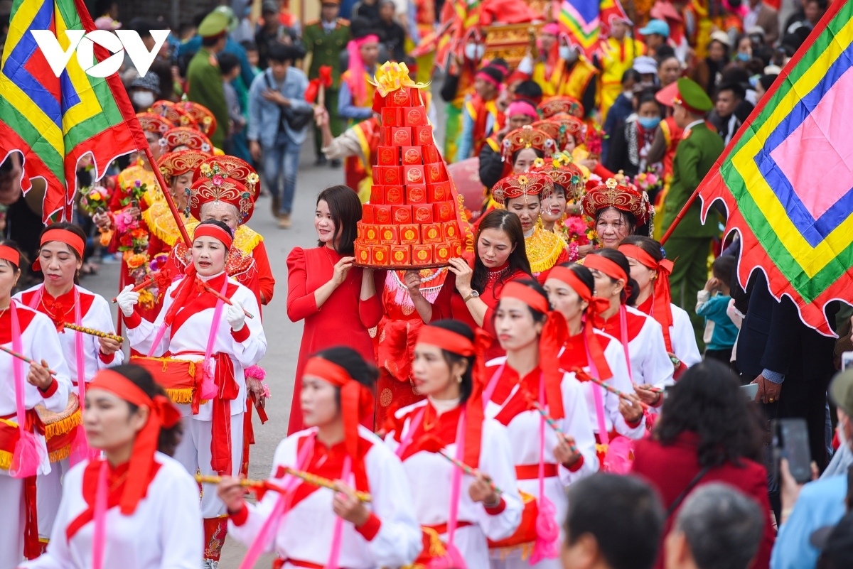 festival commemorates first king of vietnamese people picture 4