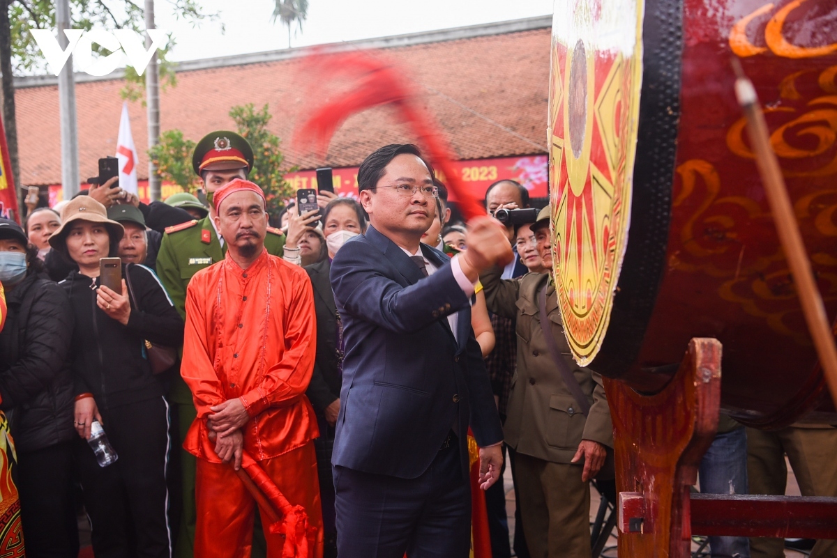 festival commemorates first king of vietnamese people picture 5