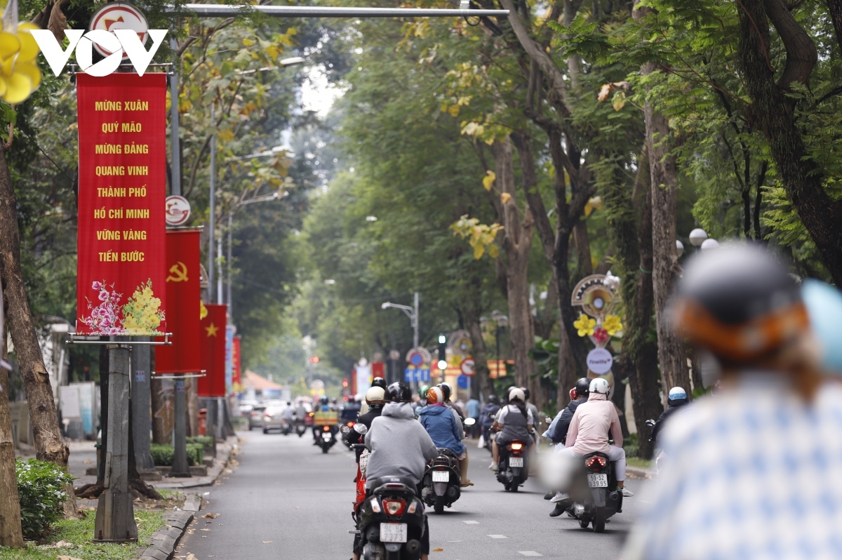 city streets brilliantly decorated to celebrate party s 93rd anniversary picture 1