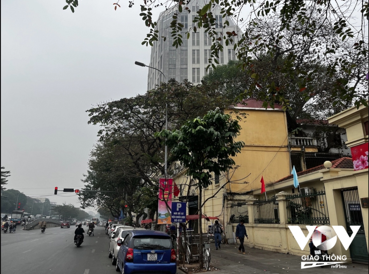 ha noi cu va moi hinh anh 4