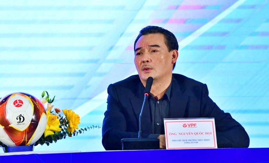 v-league 2023 nghi hon 1 thang, lanh dao vff tiet lo dieu bat ngo hinh anh 2