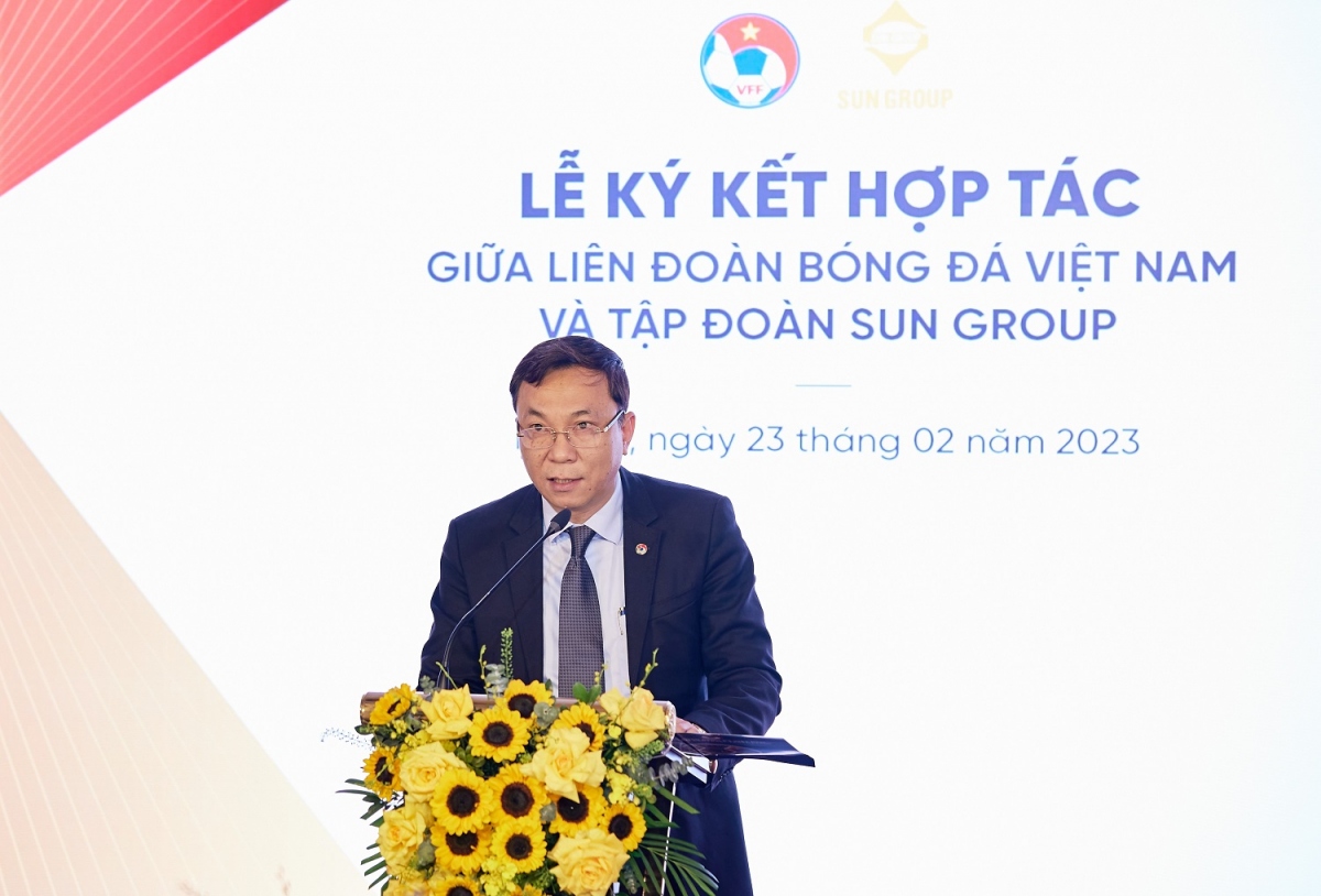 tap doan sun group hop tac voi vff cung phat trien bong da viet nam hinh anh 3