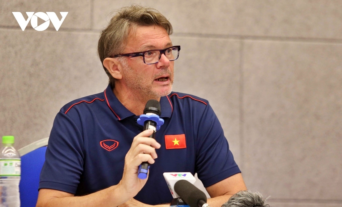 hlv philippe troussier chinh thuc dan dat Dt viet nam hinh anh 1
