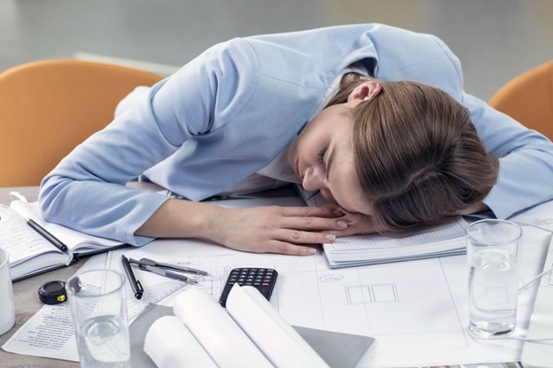 Bí quyết ngăn chặn cơn buồn ngủ hiệu quả