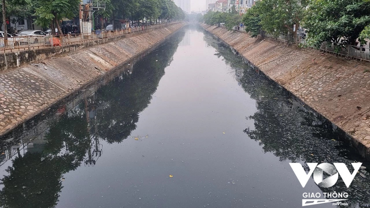 Quy hoạch cải tạo các dòng sông chết đang cạn kiện vì ô nhiễm